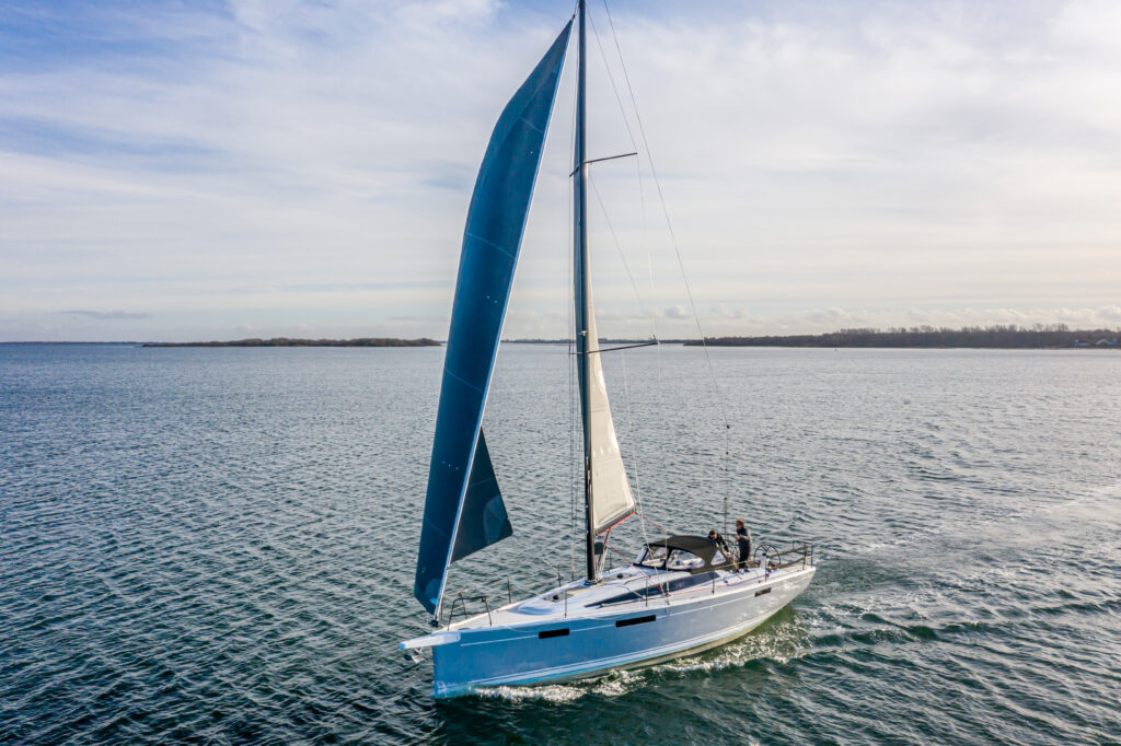 huurling parlement Aziatisch nieuwe zeilboot kopen – Dehler Yachts